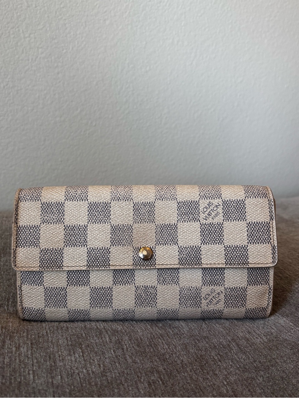 Louis Vuitton Damier Azur Long Continental Wallet - Picture 6 of 12